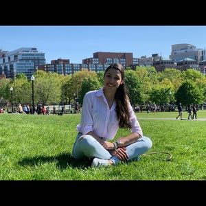 Meet your Posher, Corett